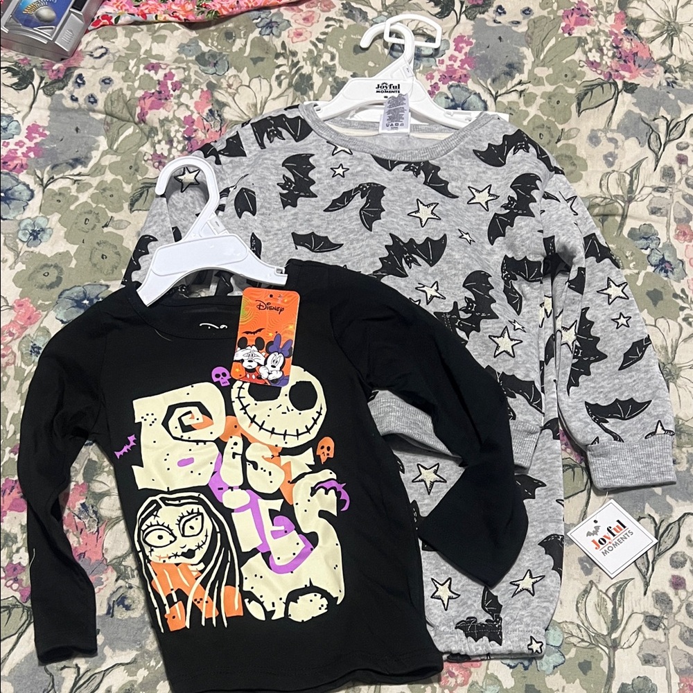 NWTs Halloween bundle Baby 3T